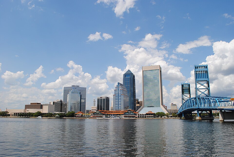 File:DowntownJax1.jpg