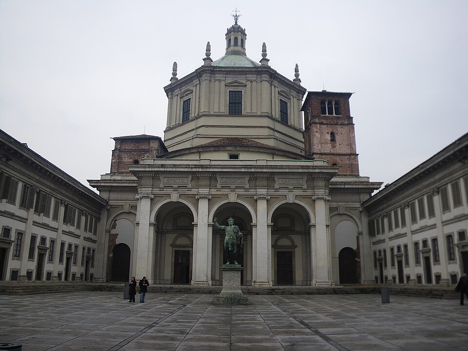 File:Fale - Milano - 85.jpg