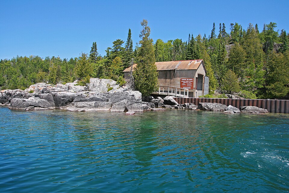 File:Huron National Wildlife Refuge (7455778394).jpg