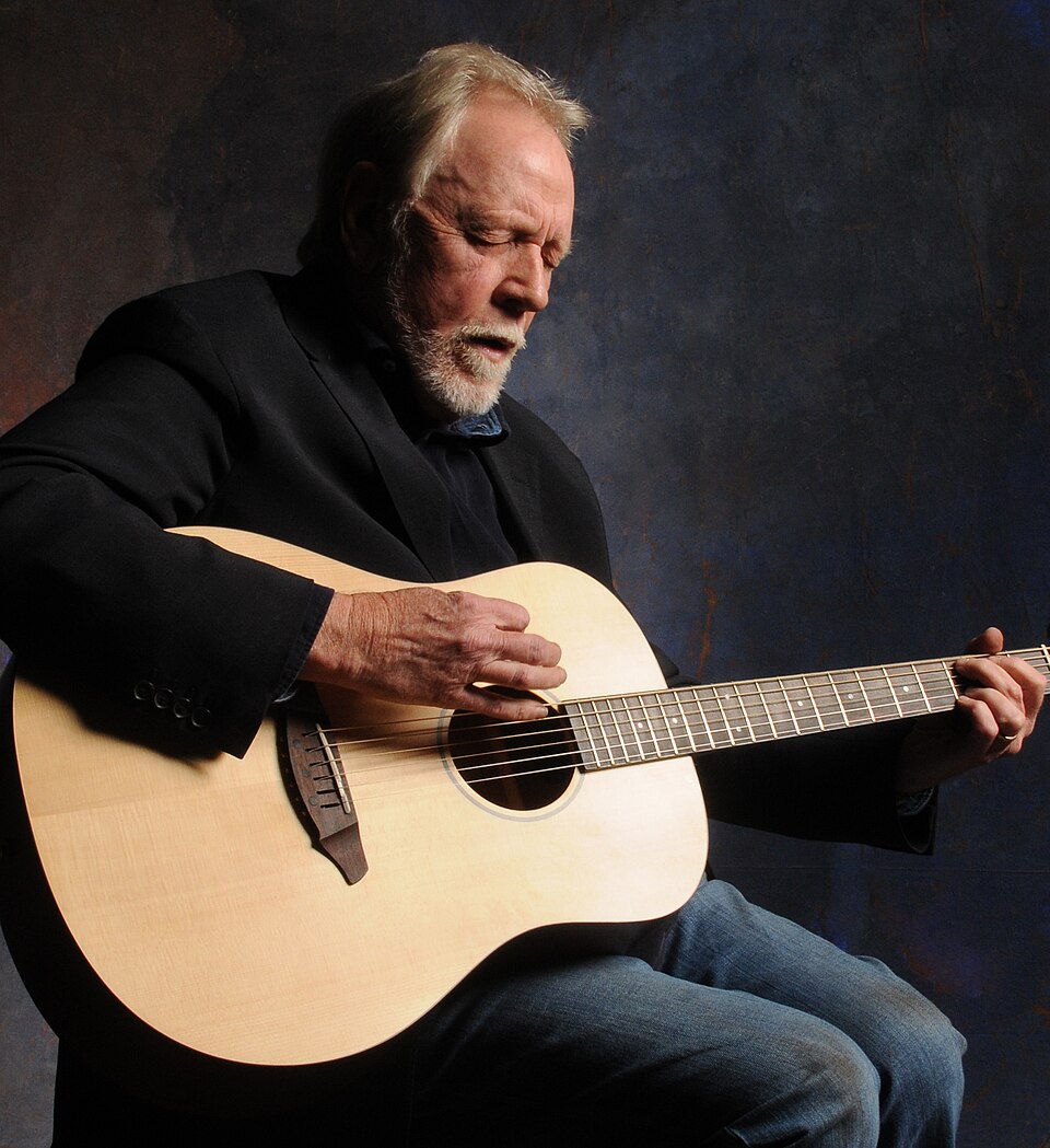 File:John Bettis playing guitar (cropped).jpg