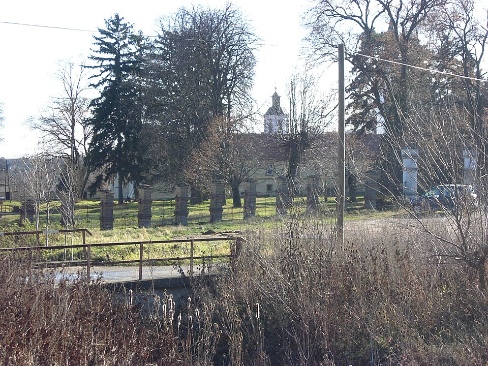 File:Krusedol1.jpg