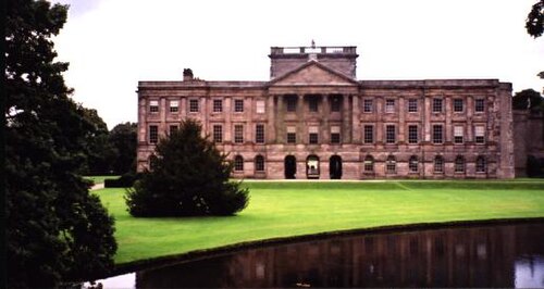 Bay (architecture)