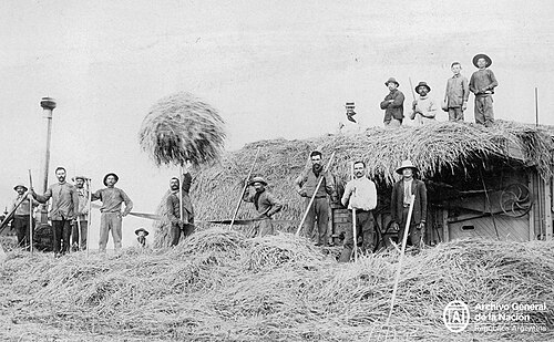 Farmers in Moisés Ville, Santa Fe Province, pioneer of Jewish settlements in Argentina, founded in 1889.