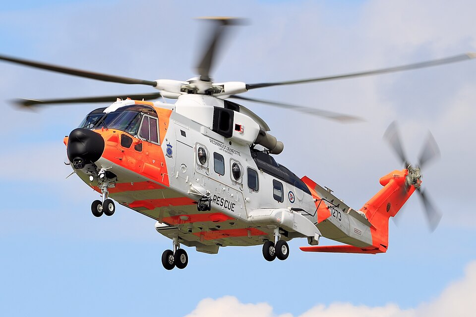File:EH-101 SAR Queen (53877191188).jpg