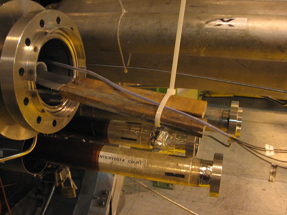 File:LHC NbTi superconducting wire.jpg