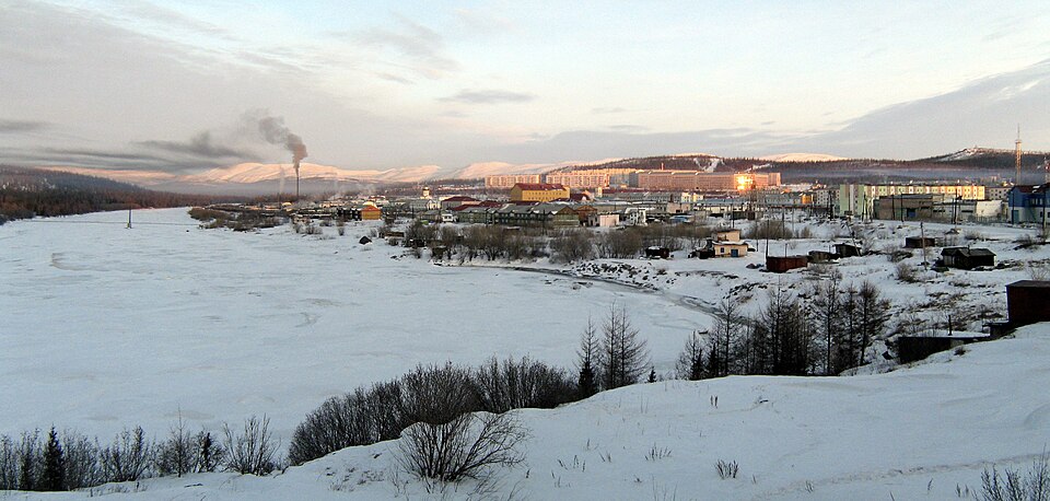 File:Kharp panorama.jpg