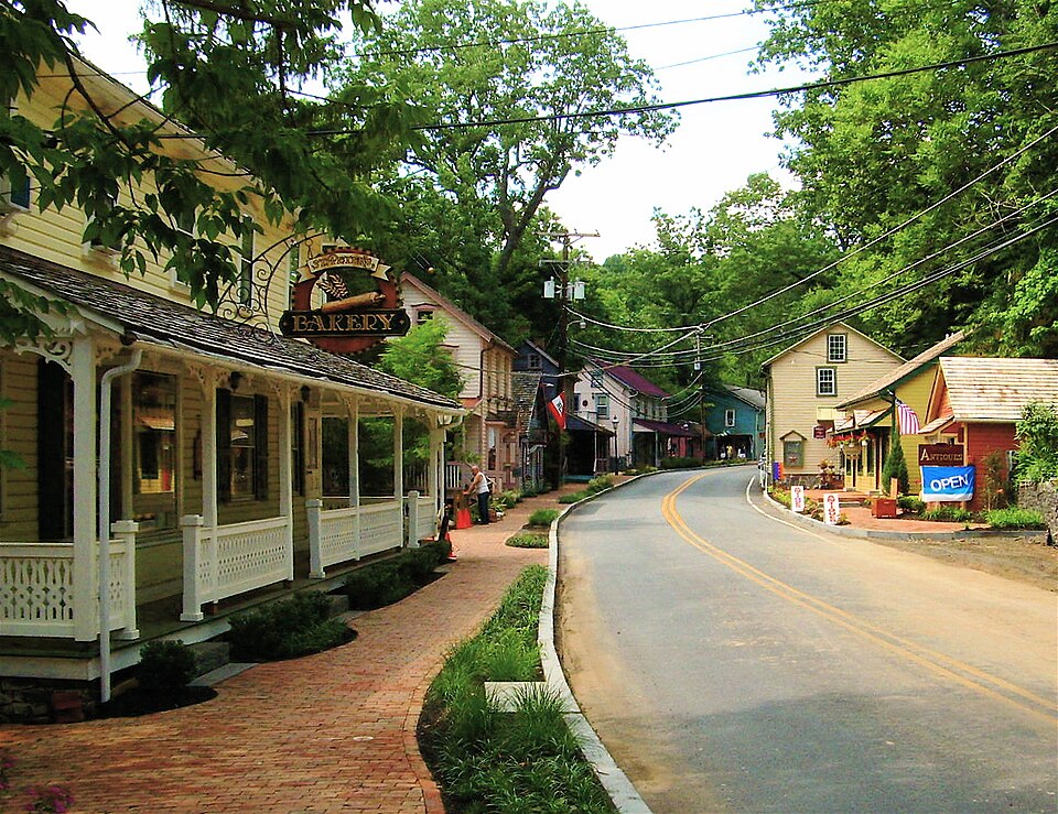 File:St Peters PA.jpg