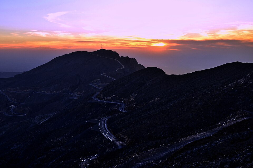 File:View from Jabal Jais.jpg