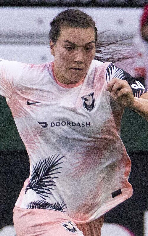 File:Vanessa Gilles 2022-01 (cropped).jpg