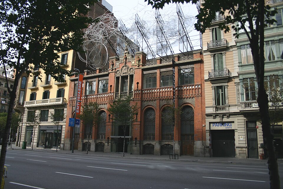 File:Domènech.i.Montaner.Editorial.Montaner.i.Simón.1.Barcelona.JPG