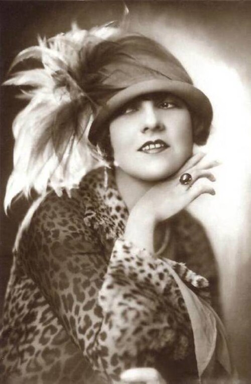 File:Lucy Doraine.jpg