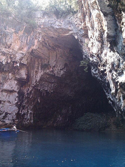 File:Melissani Cave, Cave of the Nymphs.jpg