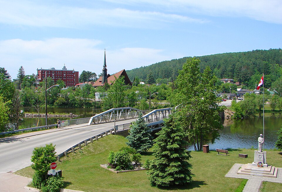 File:Mattawa ON 1.JPG