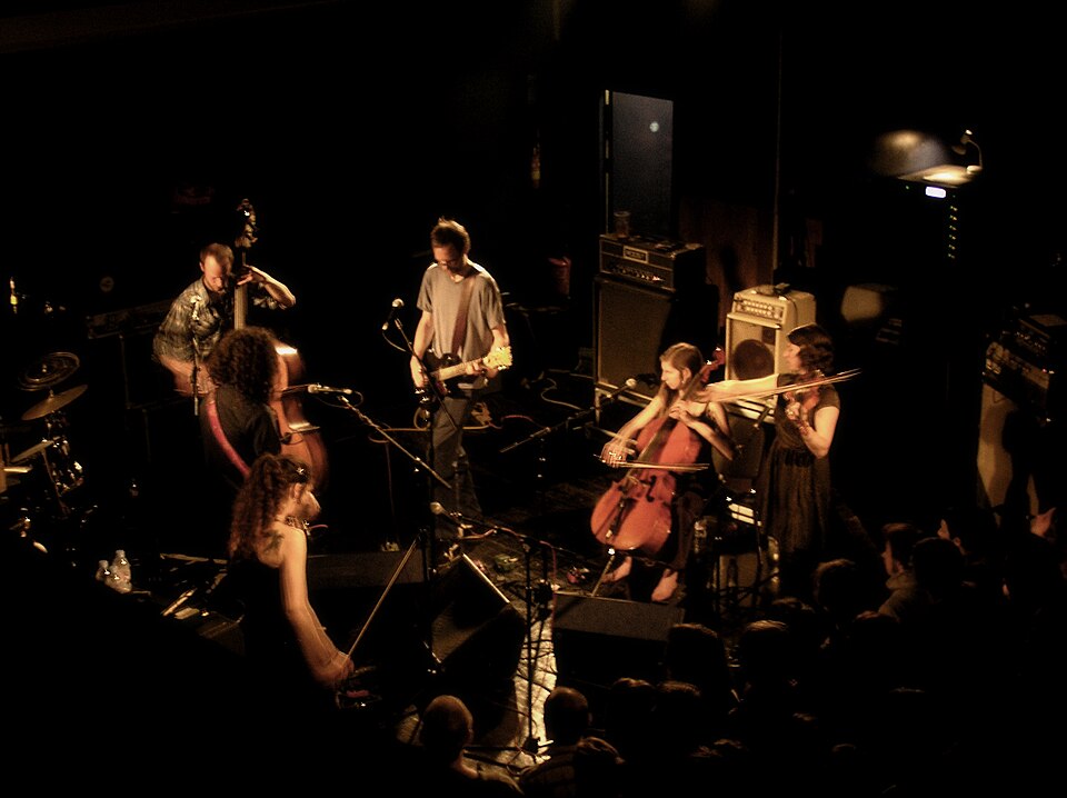 File:Silver Mount Zion band.jpg