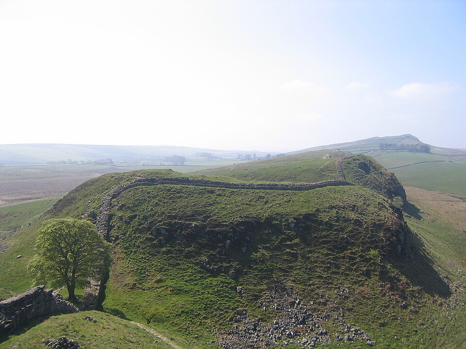File:Sycamore Gap 2007.jpg