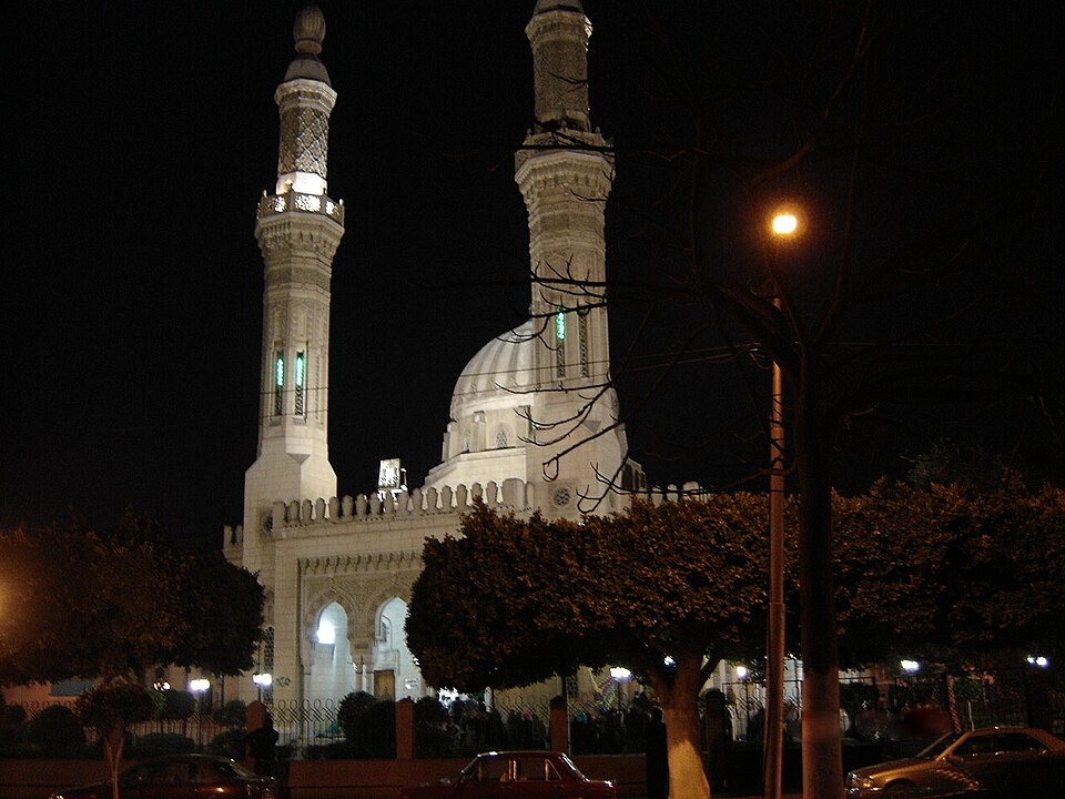 File:Naser mosque.jpg