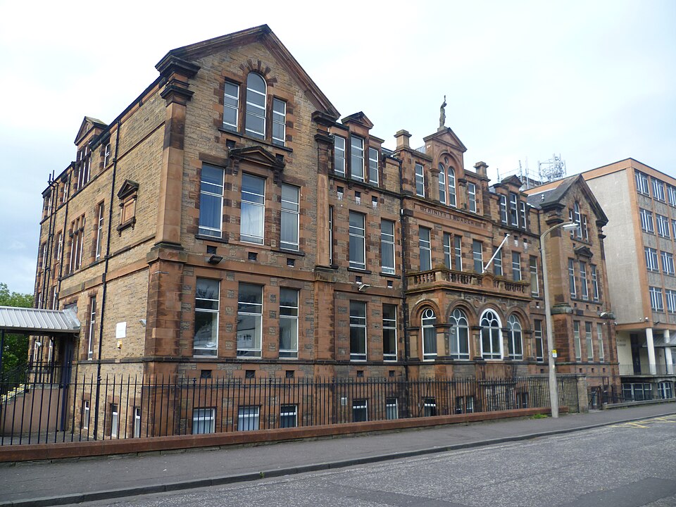 File:Trinity Academy Old Building.JPG