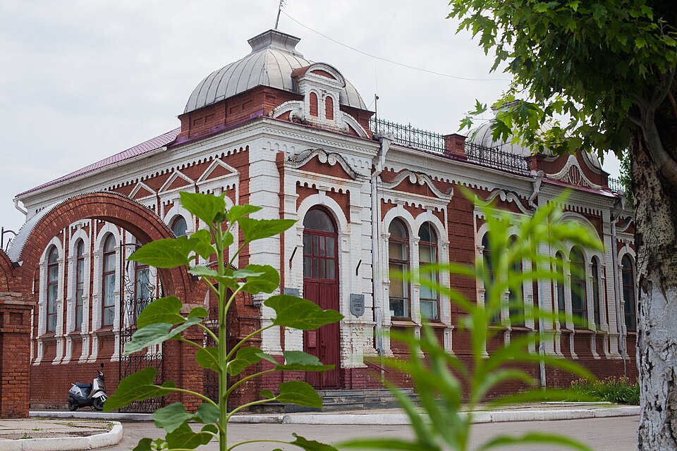 File:Гуляйпільський краєзнавчий музей .jpg
