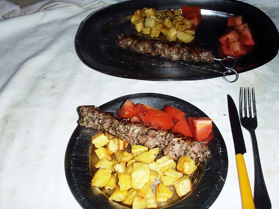 File:Agnello spiedini.12.piatto.jpg