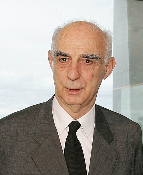 File:Claudiolembo2006.jpg