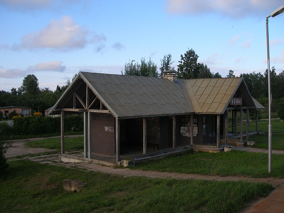 File:Kūdras stacija 2.JPG