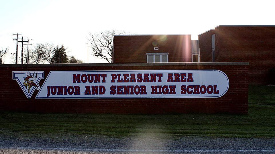 File:Mount pleasant high school.jpg