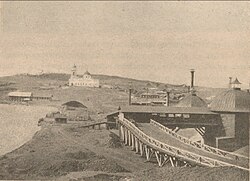 The 1886 photograph.
