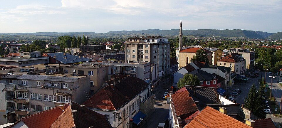 File:Bihać – Inner City (cropped).jpg