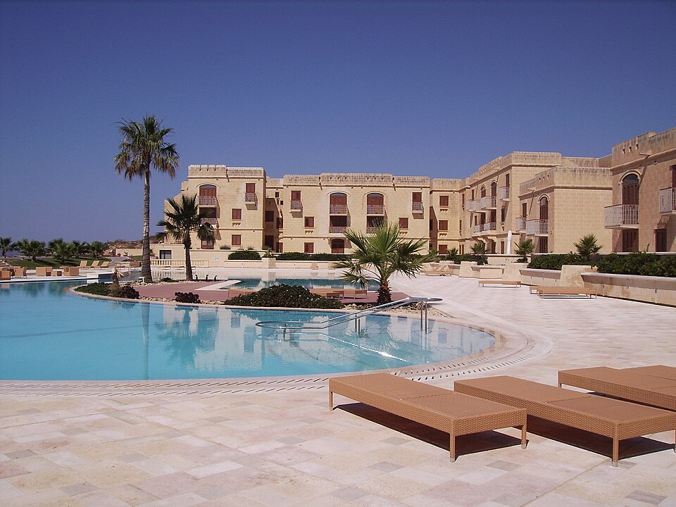 File:Fort Chambray 4.JPG