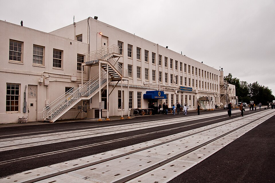 File:Anchorage Station.jpg