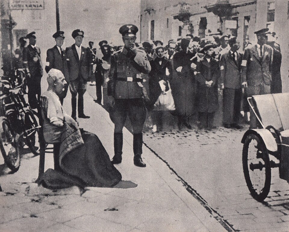 File:Grossaktion Warsaw 1942.jpg