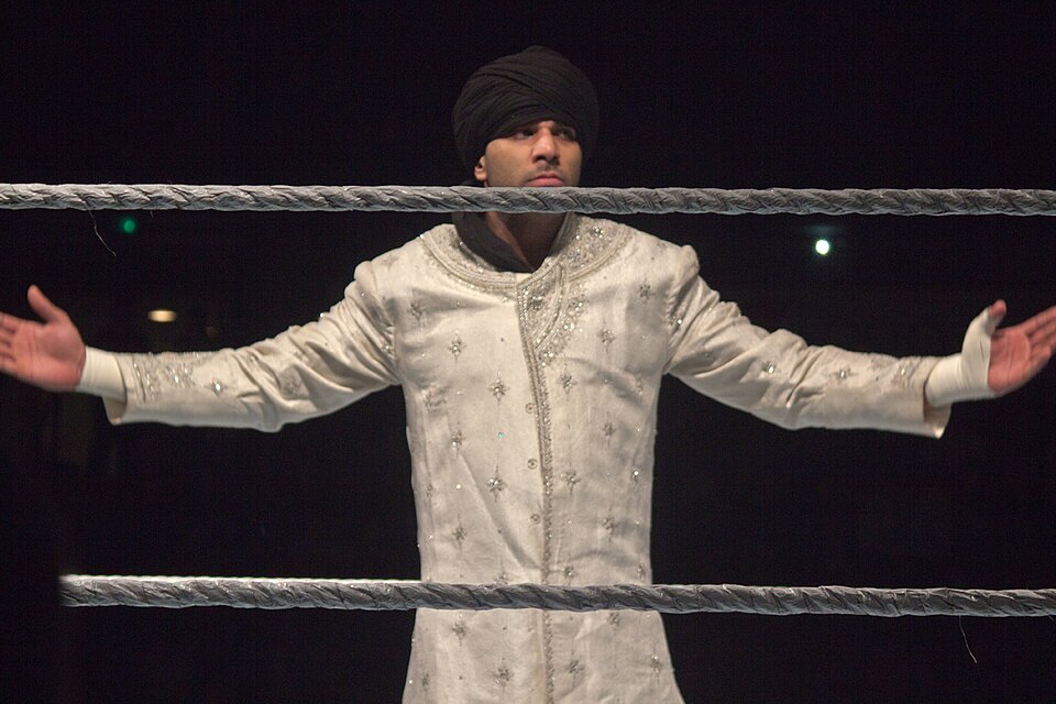 File:Jinder-Mahal-2012.jpg