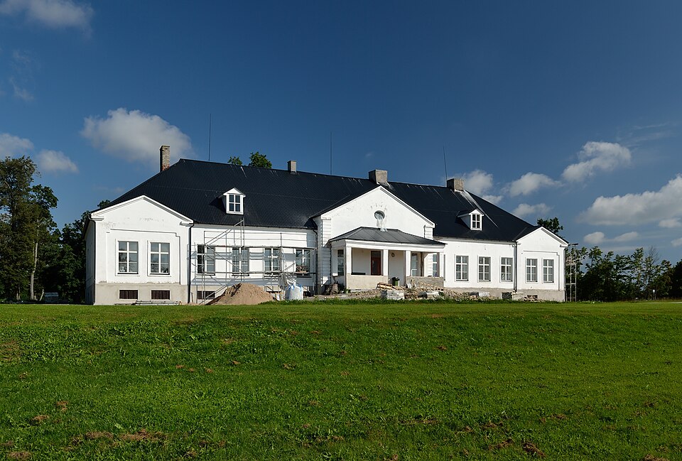File:Kloodi mõisa peahoone.jpg