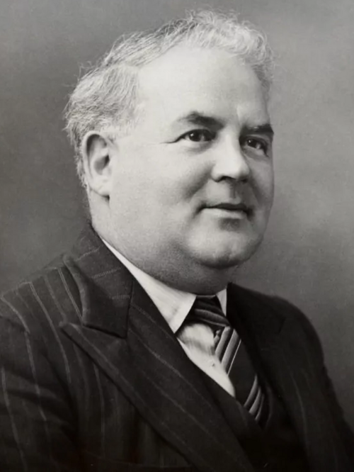 File:William Norton, circa 1945 (cropped).png