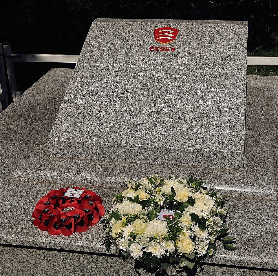File:2 37 Unveiled stone.jpg