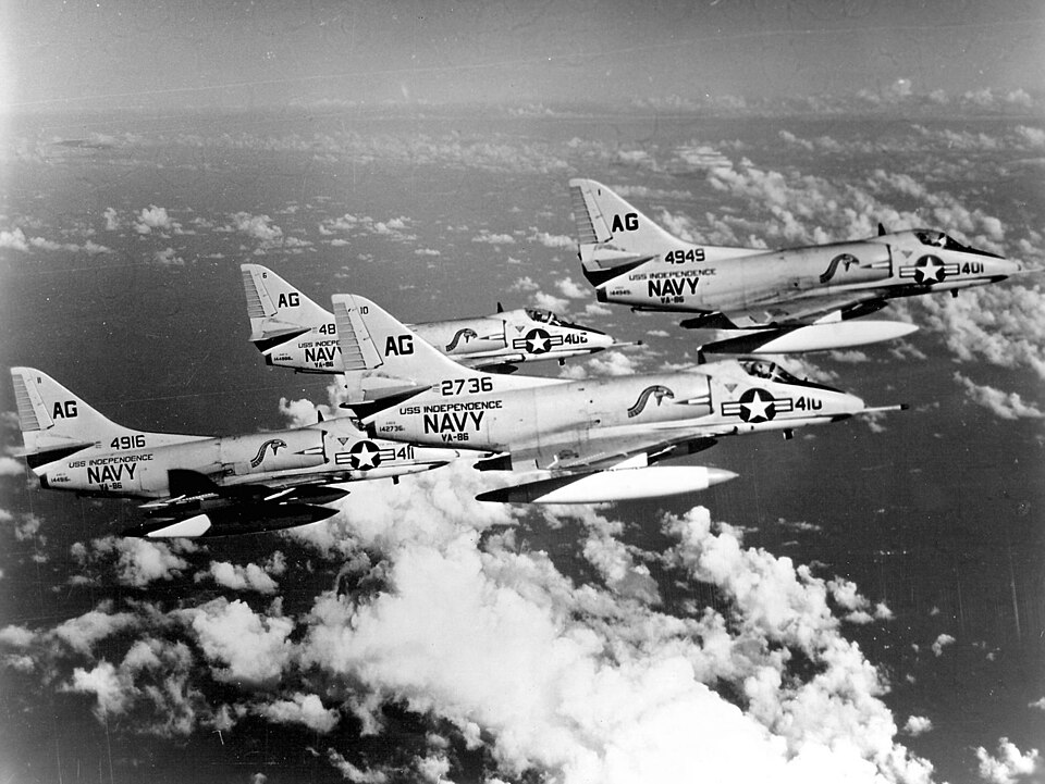 File:A4D-2 Skyhawks VA-86 in flight c1960.jpeg