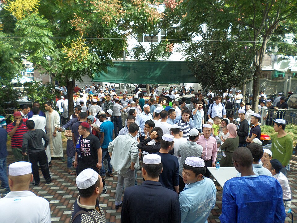 File:Jiangwan Mosque - Eid Al-Adha.JPG