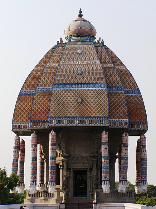 File:Valluvar Kottam Terrace 2.JPG
