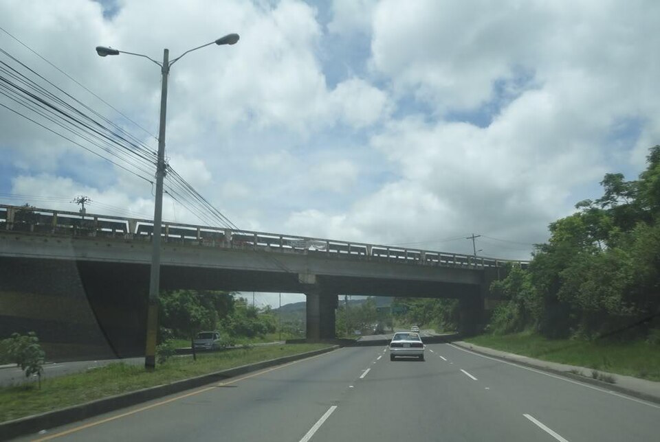 File:AnilloPerifericoOverpass.jpg