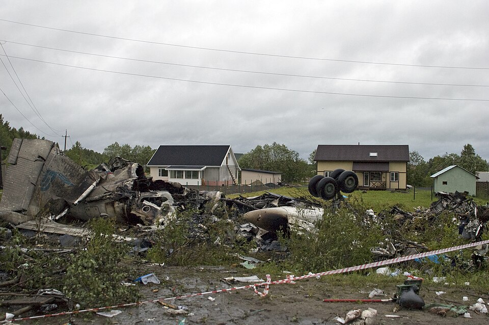 File:RusAir Flight 9605 2.jpg