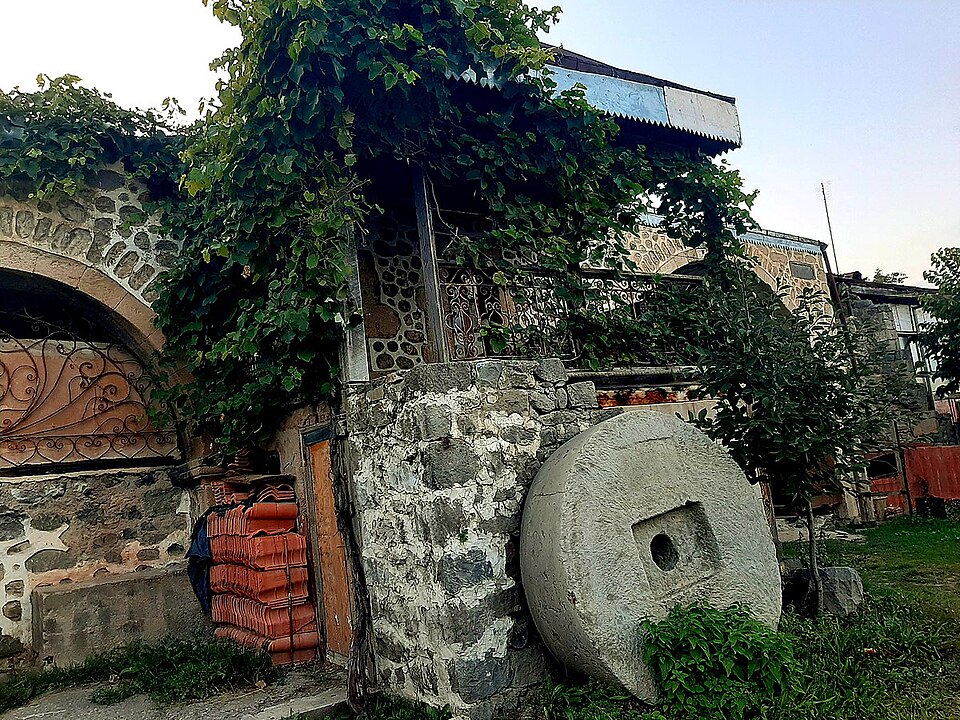 File:Meliq Barxudar Մելիք Բարխուդար.jpg
