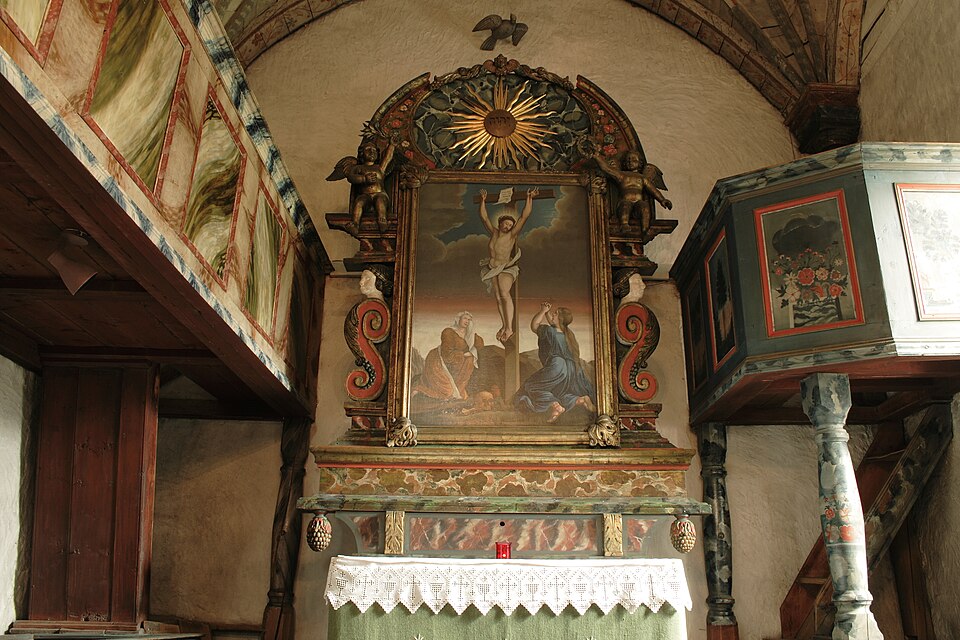 File:Åre Church Altar.jpg