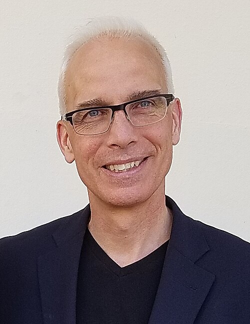 File:JohnHeilmanWeHo.jpg