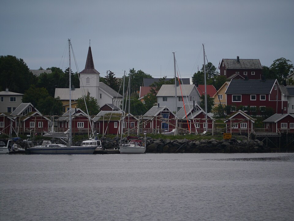 File:Lofoten Reine 29.JPG