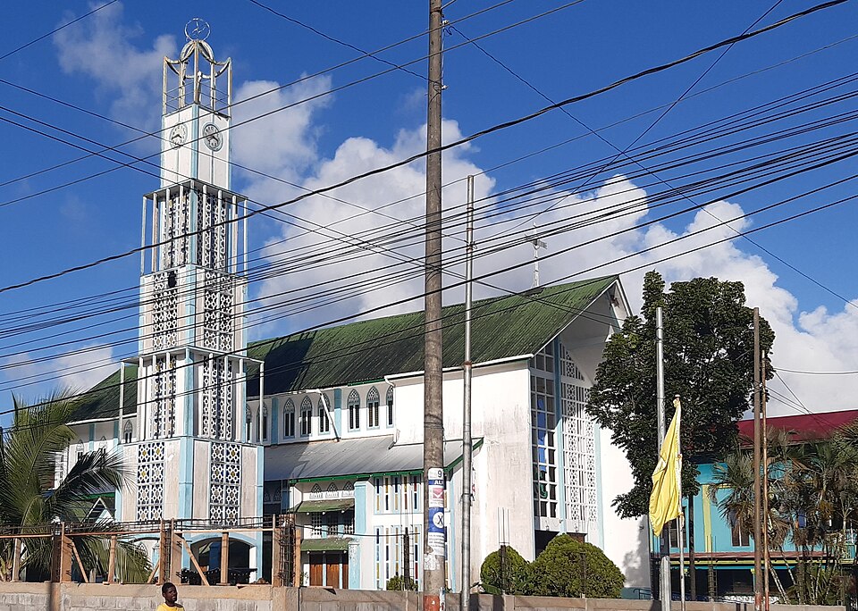 File:Cathedral Holy Rosary in Bluefields, Nicaragua.jpg