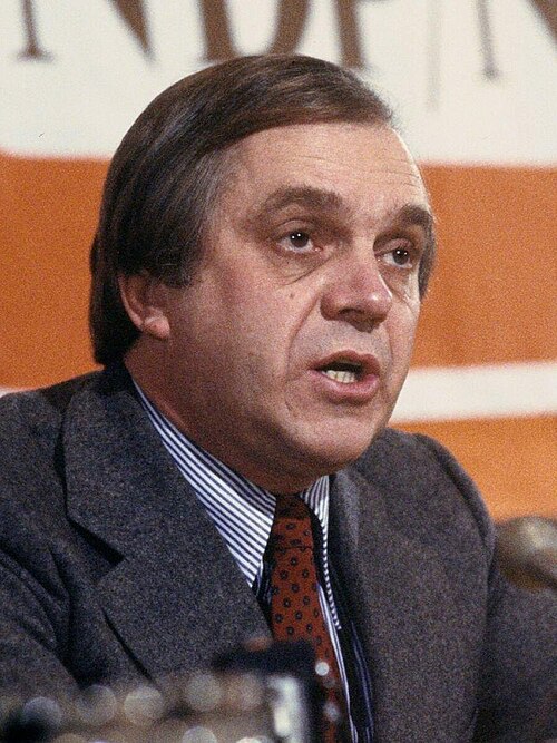 File:Ed Broadbent 1980 (cropped).jpg