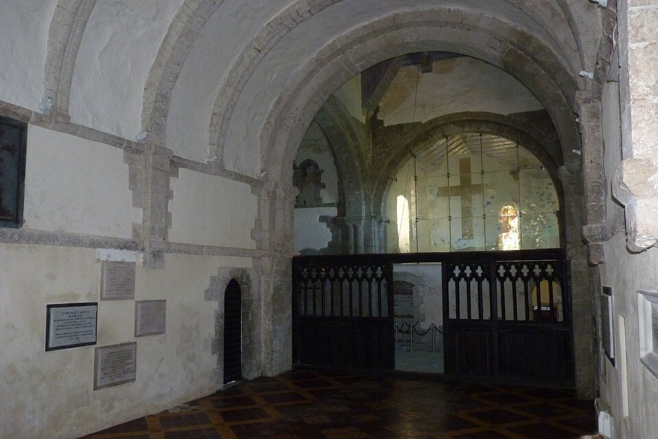 File:Ewenny Priory chapel interior.JPG