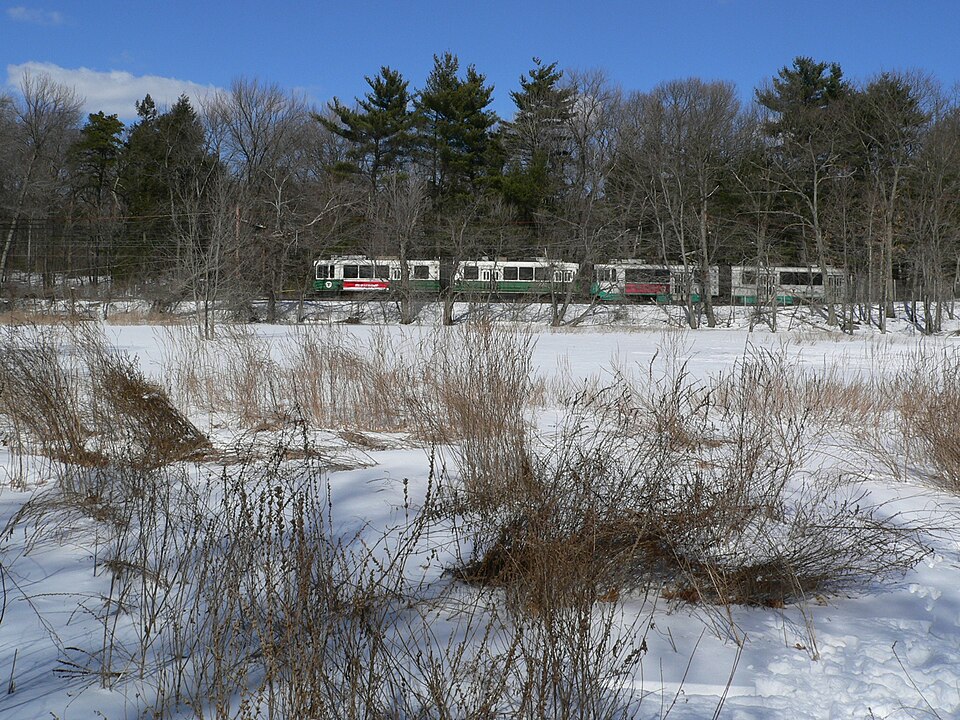 File:Hammond Pond P1000707.jpg