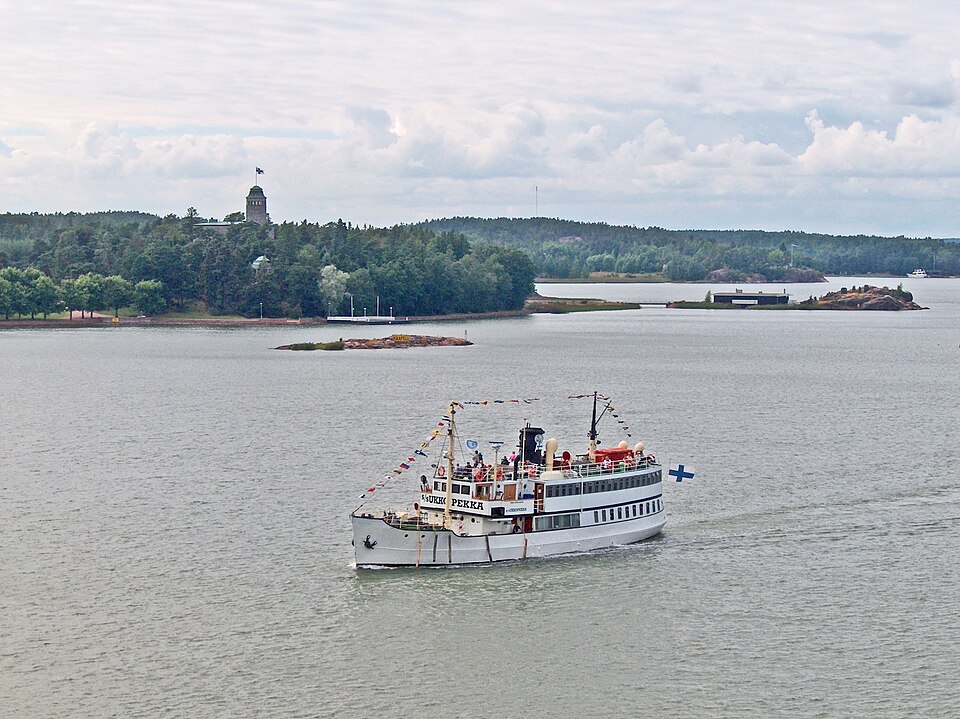 File:SS Ukkopekka Kultaranta 1.jpg