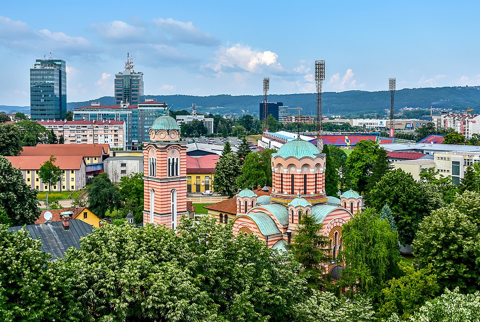 File:Црква Свете Тројице Бања Лука.jpg